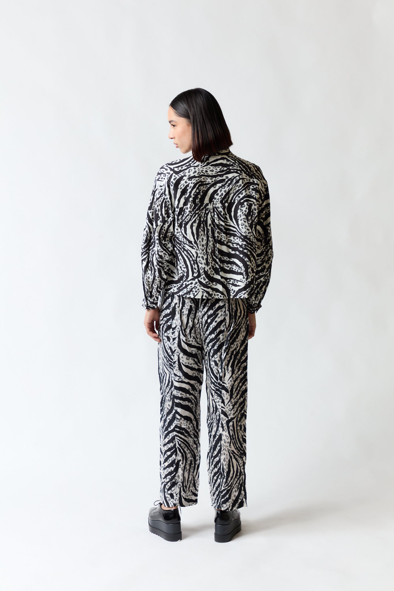 Camisa negro con blanco | Bimba y Lola