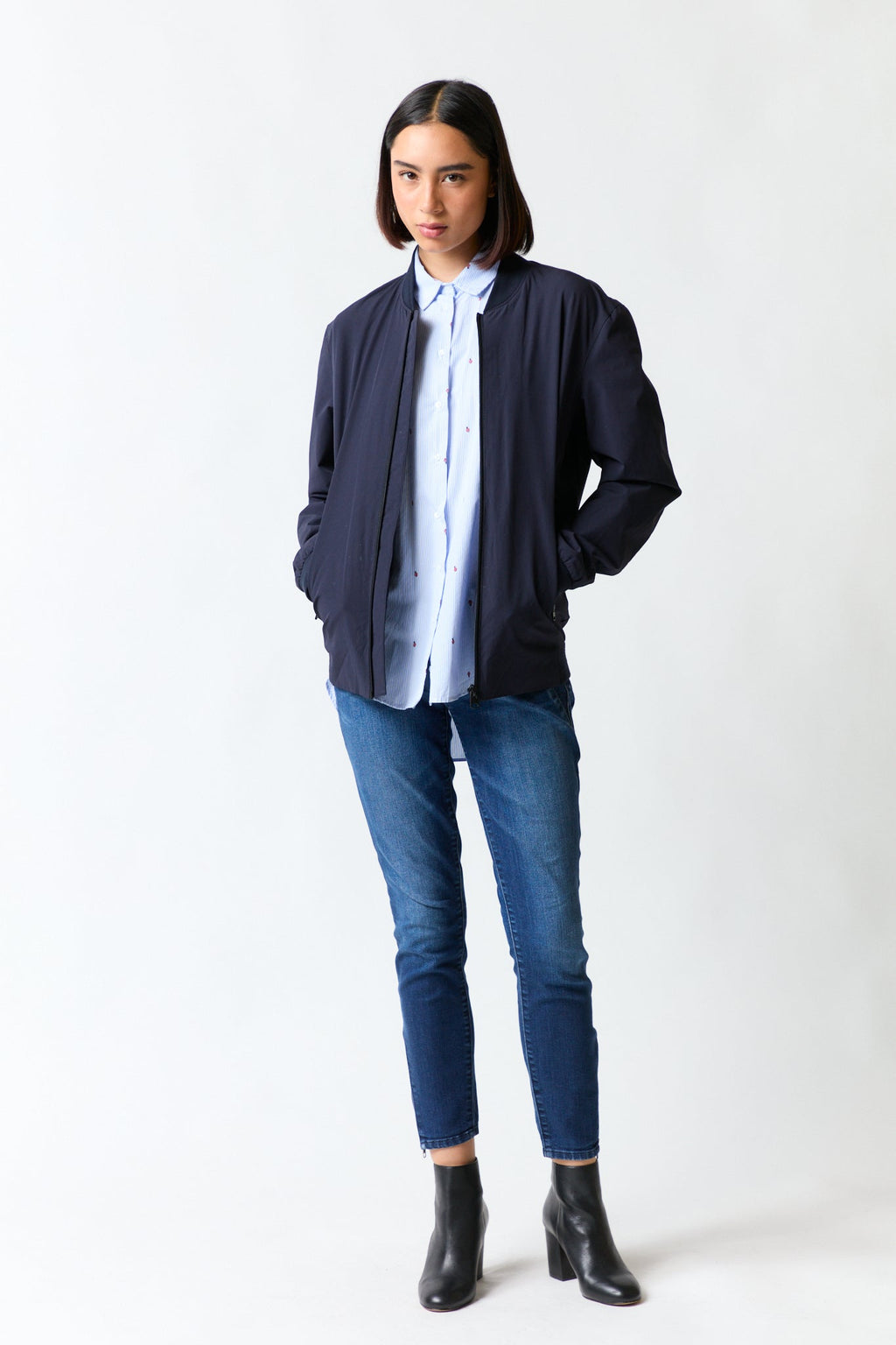 Chaqueta bomber azul | Zara