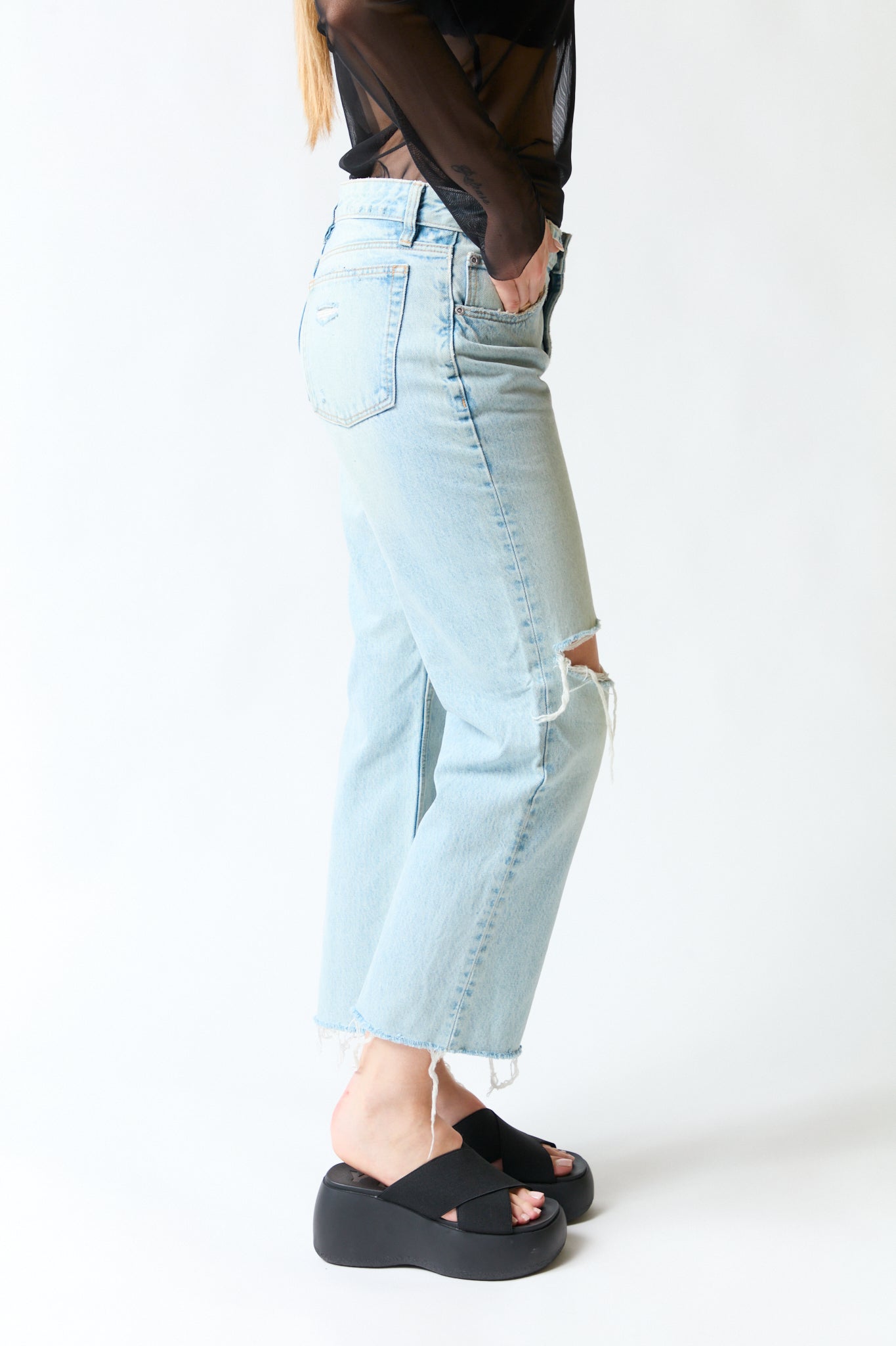 Pantalón denim slim rasgados | Zara