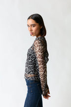 Polera transparente leopardo | Mango