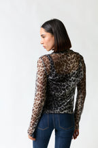 Polera transparente leopardo | Mango
