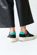 Zapatillas negras con calipso | Bimba y Lola