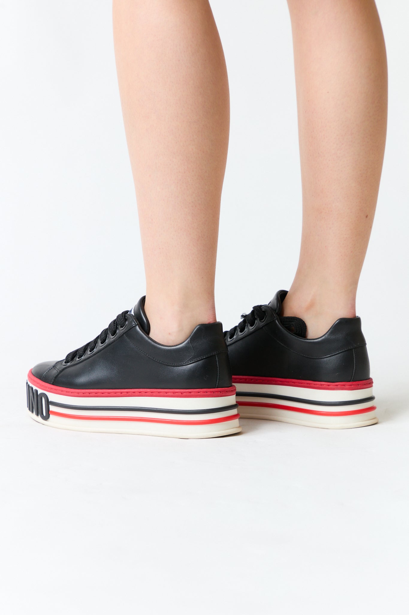 Zapatillas negro con rojo | Moschino